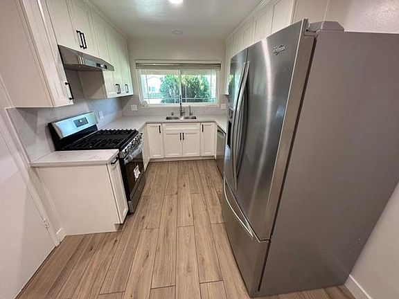 3rd image of 3037 Alexander Ave