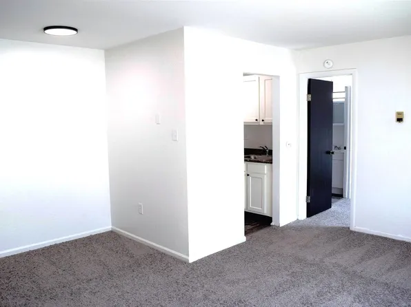 207 Valley Ave, New Brighton, PA