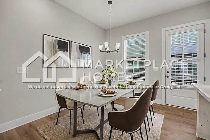 1374 Cozy Cir SE — Photo 11