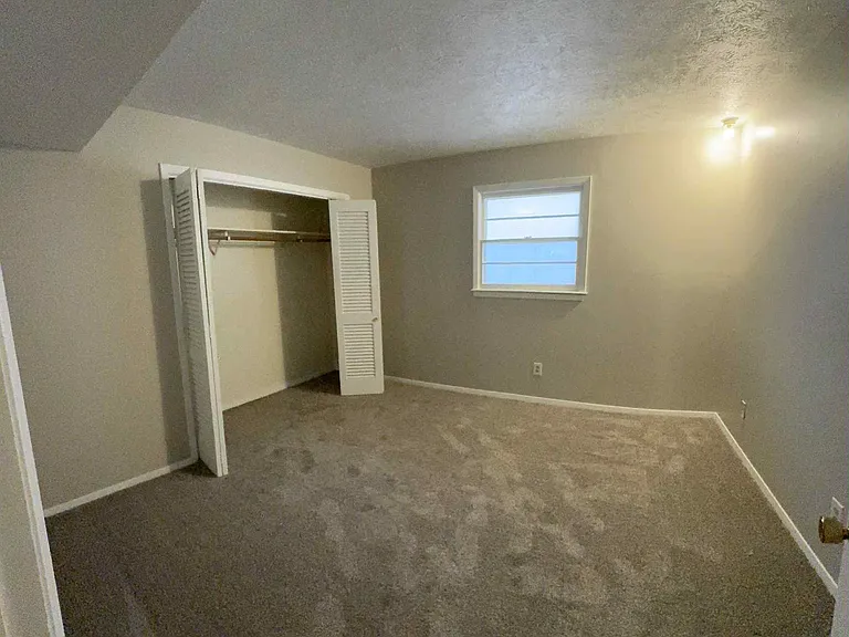 2220 Wayne St #4 — Photo 5