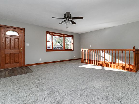 4th image of 115 E Kingwood St