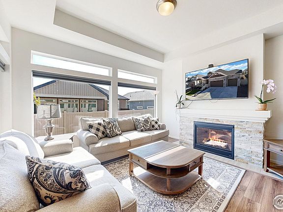 2nd image of 4360 Alderwood Dr