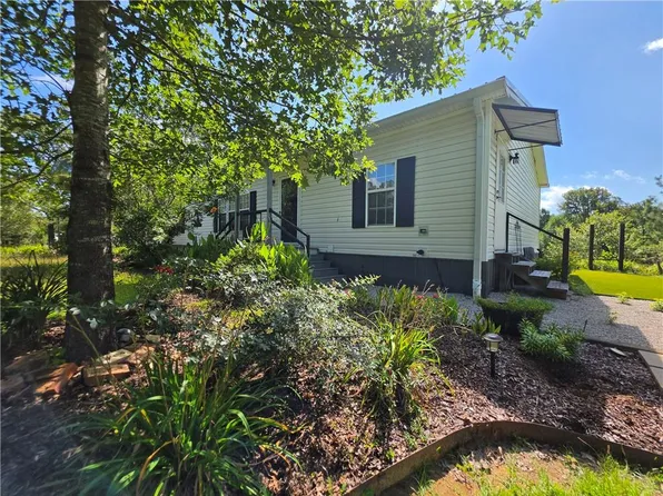 568 Lou Ann Dr, Colfax, LA 71417