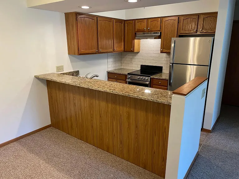 N64W24375 Ivy Ave #1H — Photo 8