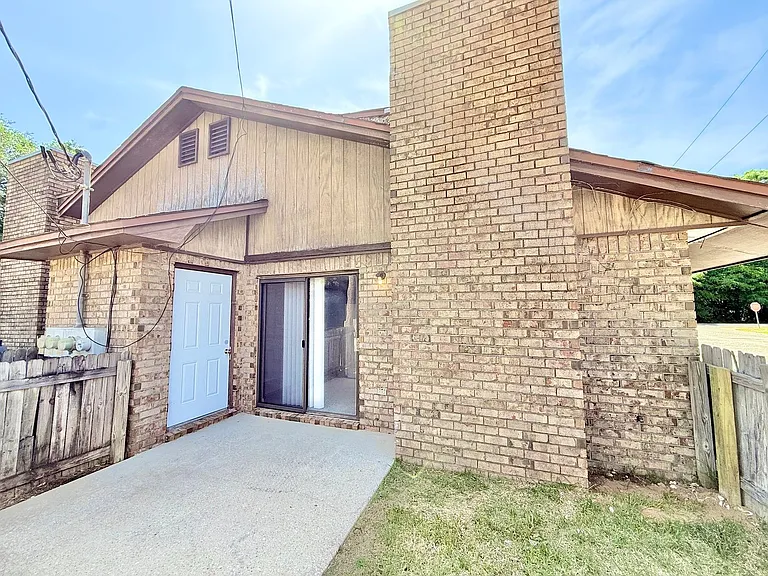 3864 Oakus Dr #5-B — Photo 11