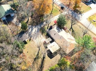 110 N Sunset Cir, Hopkinsville, KY 42240
