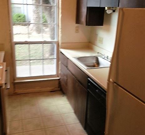 3rd image of 3822 Southway Dr
