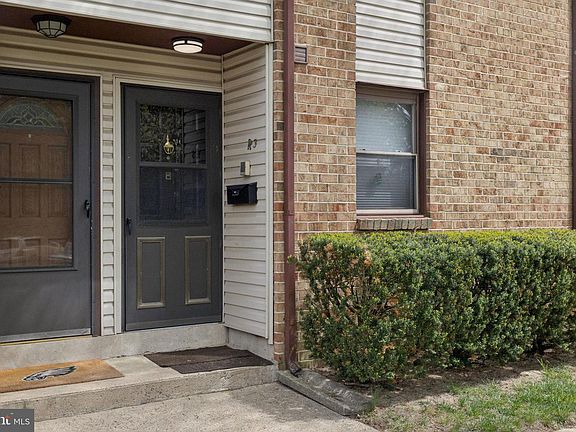 2nd image of 1475 Mount Holly Rd APT R3