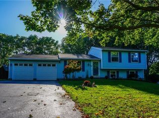 142 Brandywine Ter, Rochester, NY 14623