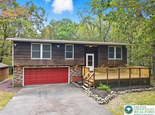 36 Piney Woods Dr, Jim Thorpe, PA 18229