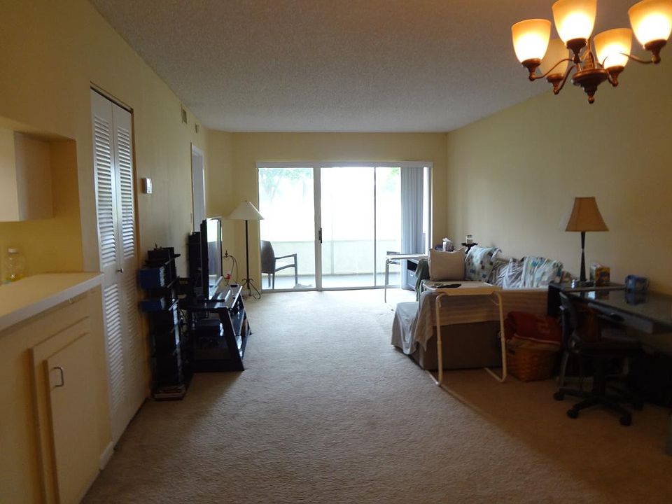 1st image of 1145 Coral Club Dr #1145