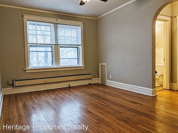 2nd image of 3852 Bamberger Ave #7652573