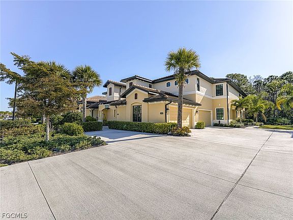 2nd image of 10545 Casella Way Unit 202