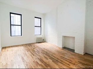 283 Bleecker St #3B, New York, NY 10014