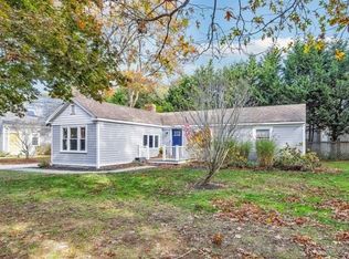 576 Strawberry Hill Rd, Barnstable, MA 02630