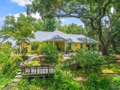 4952 Hickory Shores Blvd, Gulf Breeze, FL, 32563
