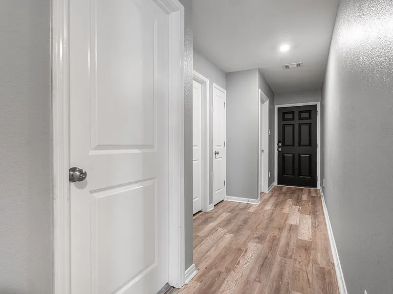15638 Del Norte Dr — Photo 2
