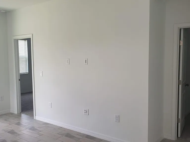 6709 Great Bear Dr — Photo 2