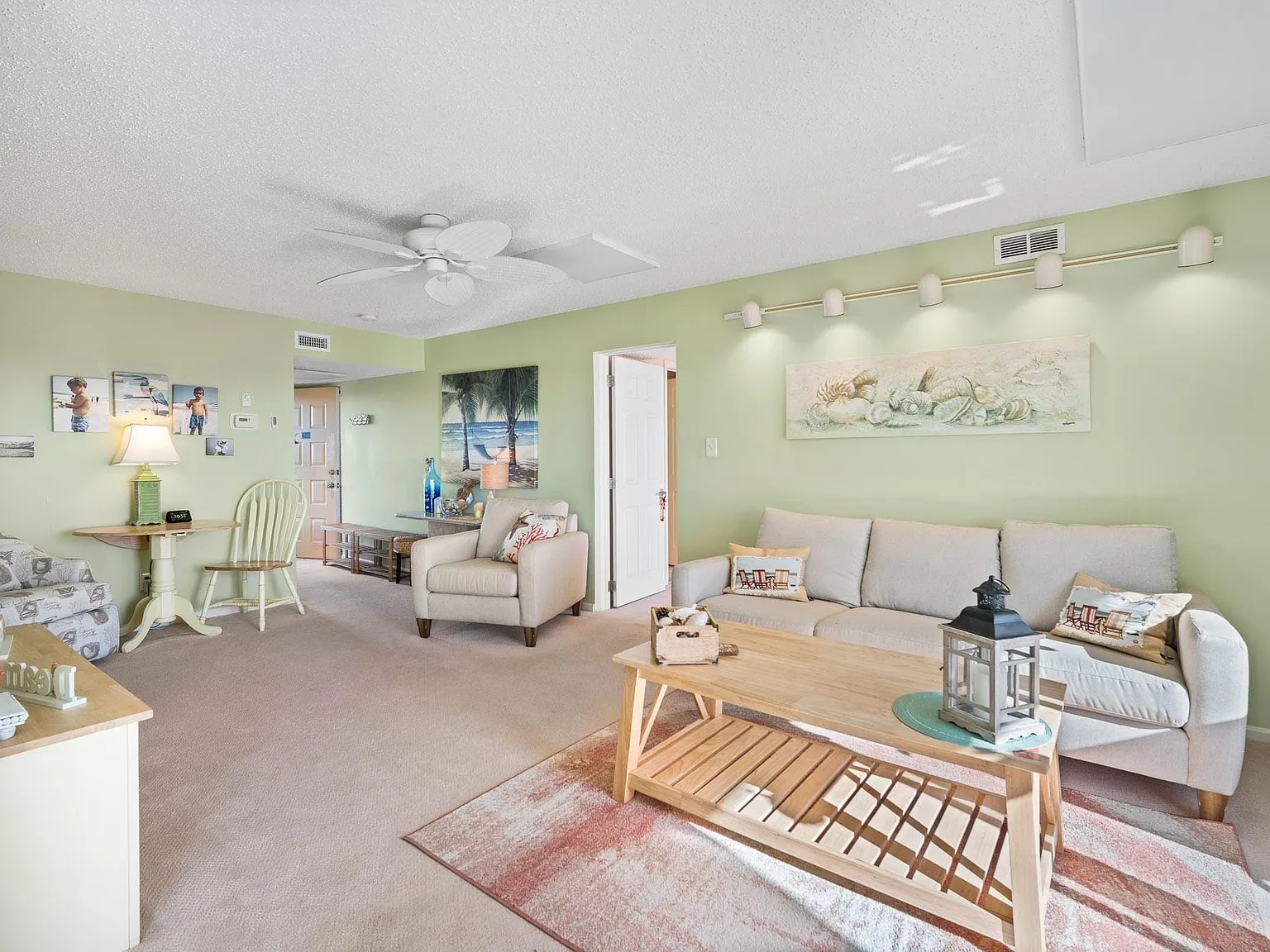 2 bed, 2.0 bath, $2,600 — Photo 4