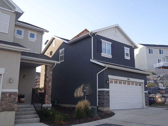 3rd image of 3081 S Willow Creek Dr