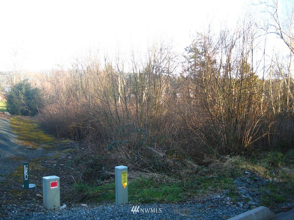 1st image of 4929 Harbor Hills Drive #15