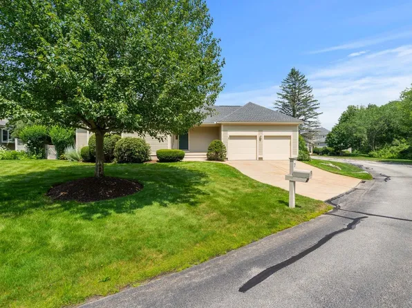 7 St Andrews Drive, Bedford, NH 03110