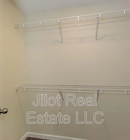 2015 Oak Park Ln — Photo 16