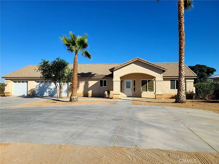 13115 El Rio Rd — Photo 1