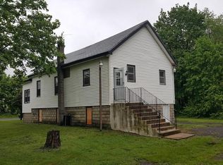 524 Church Rd, Sicklerville, NJ 08081