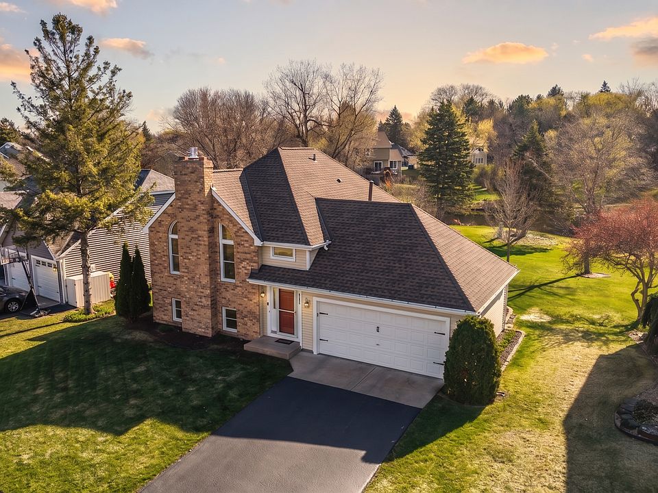 1st image of 4922 Arrowood Ln N