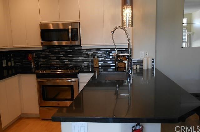 1st image of 1150 S Country Glen Way