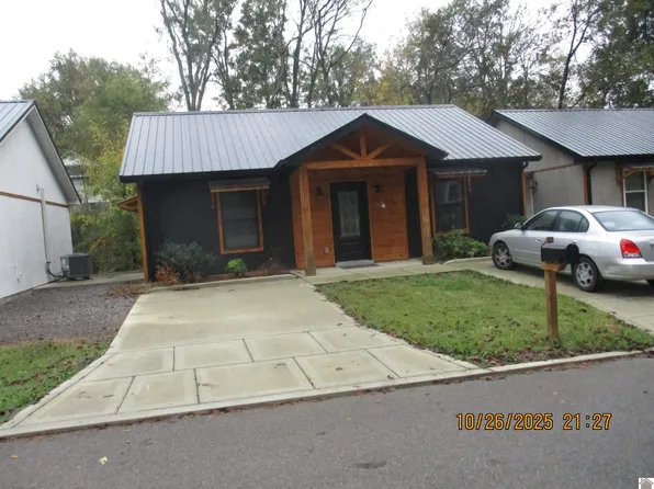 62 Perry St, Cadiz, KY 42211