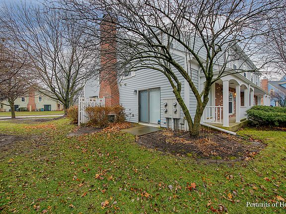 2nd image of 1341 Queensgreen Cir #1402