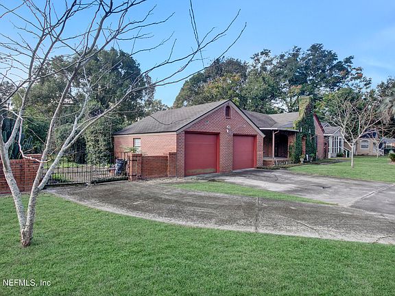 4th image of 586 E 58TH Street
