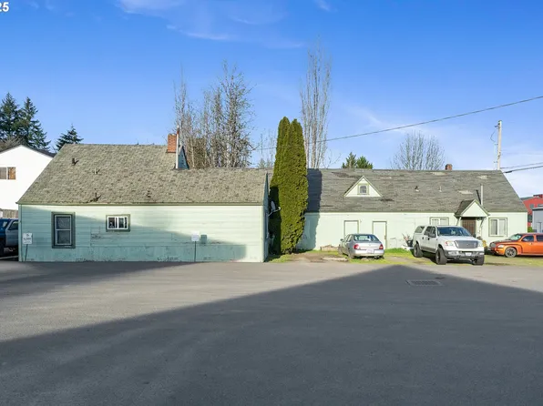 764 NE Main St, Willamina, OR 97396