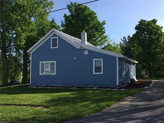 3rd image of 8662 Church St