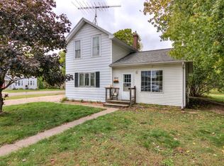 1621 11th Ave, Bloomer, WI 54724