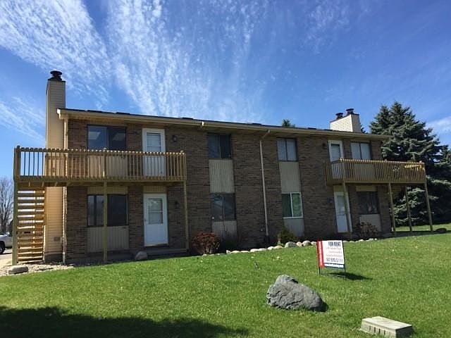1st image of 712 Peachtree Pl