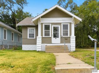 3906 Ames Ave, Omaha, NE 68111