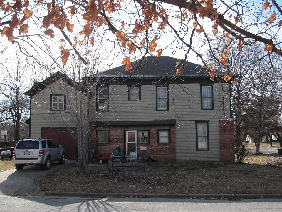 1st image of 426 N Chautauqua St