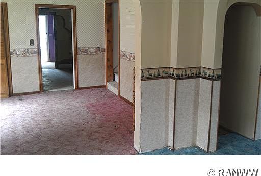 5th image of 121 N Sabin Avenue