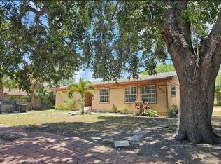 2013 Dock St, West Palm Beach, FL 33401