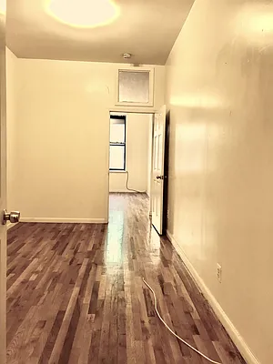 Rented by Warren T Real Estate Corp. | media 56