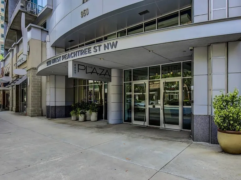 950 W Peachtree St NW #1504 — Photo 22