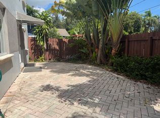 625 SW 14th Ter, Fort Lauderdale, FL 33312
