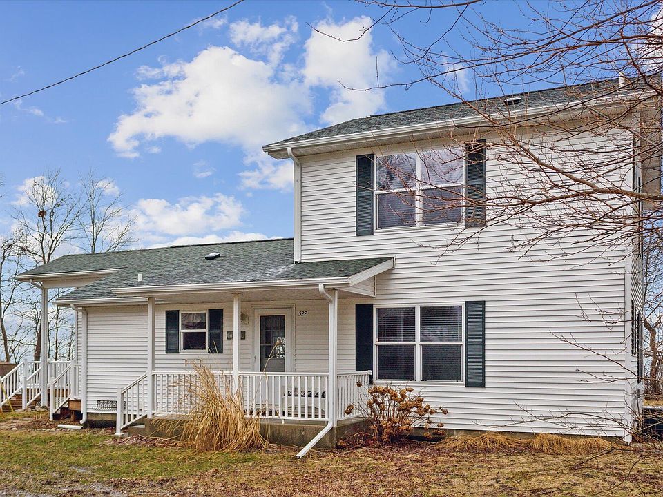 1st image of 522 B Ave