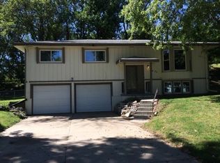 9433 Himebaugh Cir, Omaha, NE 68134