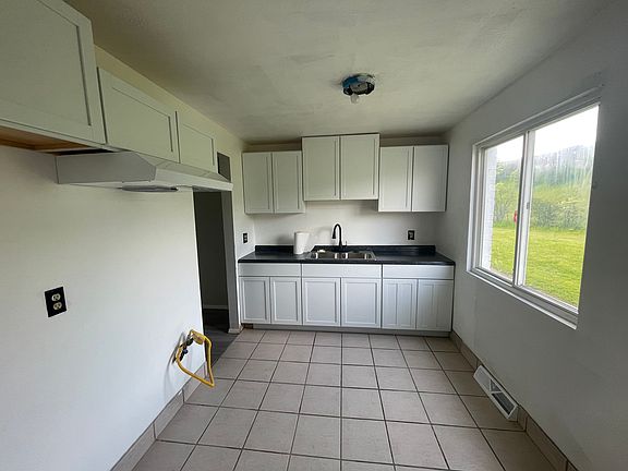 3rd image of 4878 Banbury Ct APT 21