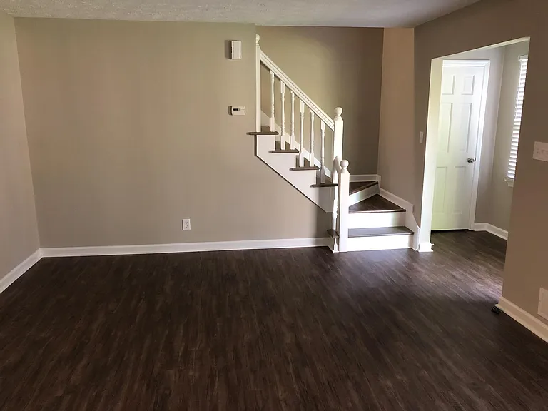 4063 Stephanie Ct NW — Photo 5