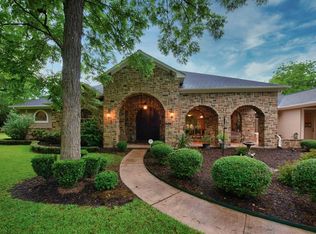 3811 River Forest Dr, Richmond, TX 77406